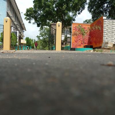  පාසල ගැන